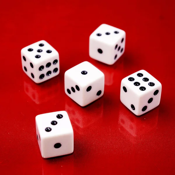 Playing dice — Stock Photo, Image