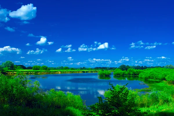 Lago beatiful — Fotografia de Stock