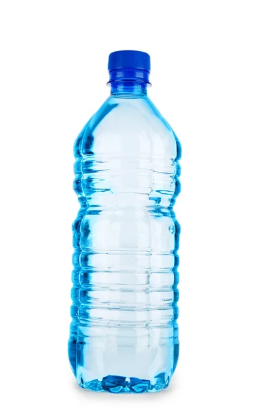 Modré uzavřené láhev s vodou, samostatný — Stock fotografie