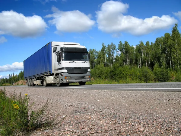 Vrachtwagen Bergen — Stockfoto