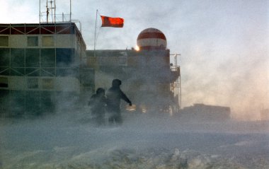 Antarctic blizzard clipart