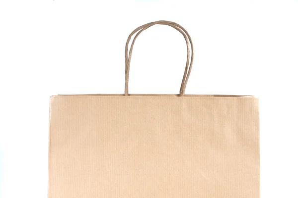 Papiereinkaufstasche auf weißem Hintergrund — Stockfoto