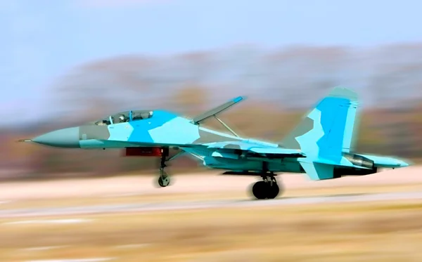 Истребитель Су-34 — стоковое фото
