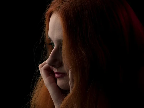 Kızıl saçlı güzellik — Stok fotoğraf