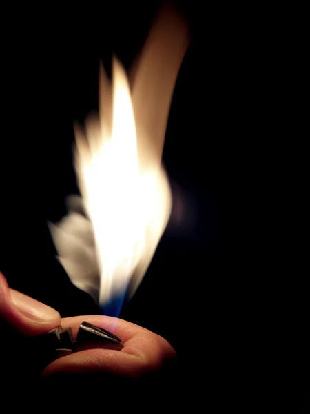 Flame from a lighter — Stock Photo, Image
