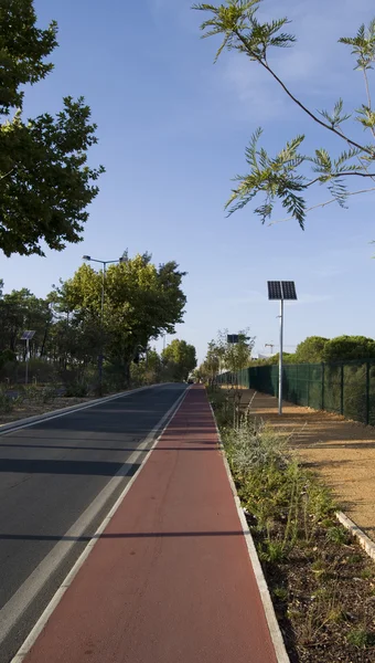 La strada con pannello solare — Foto Stock