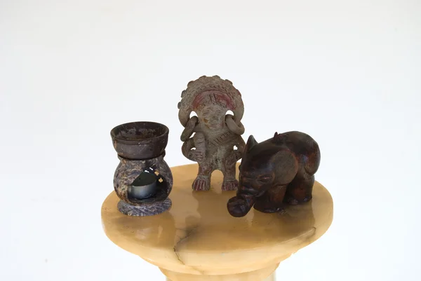 Asiatiska souvenir lycklig elefant och etniska — Stockfoto