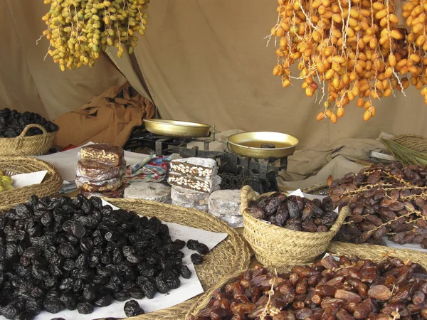 Trockenfrüchte auf dem arabischen Markt — Stockfoto