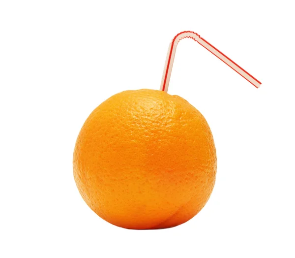 Naranja jugosa con una pipa aislada — Foto de Stock
