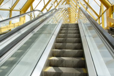 Escalator clipart