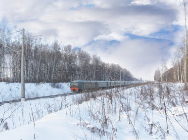 Elektrikli tren