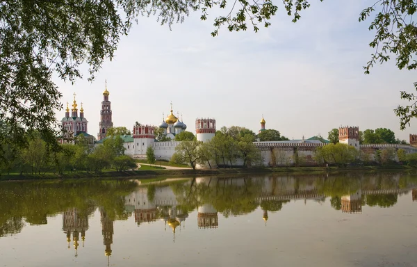 Novodevichiy 修道院在莫斯科 — 图库照片
