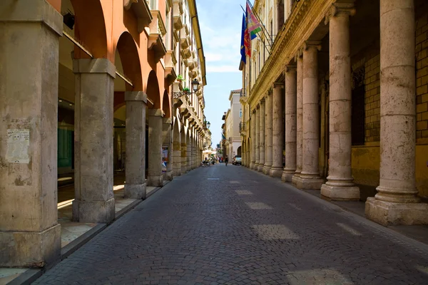 Vicenza in der alten Straße — Stockfoto