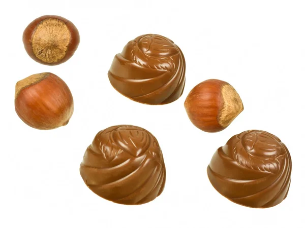 Cioccolatini e nocciole — Foto Stock
