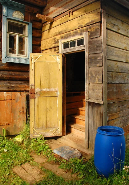 Russische dorp huis ingang — Stockfoto