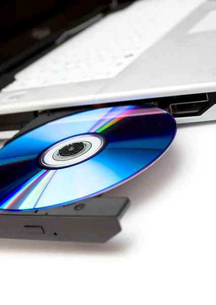 Laptop com bandeja de DVD aberta — Fotografia de Stock