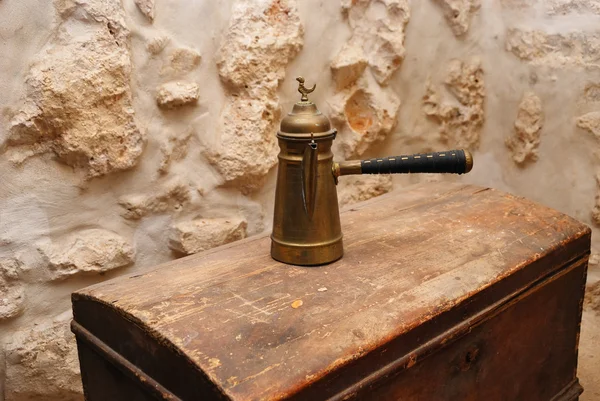 Ancient coffee pot — Stock Photo, Image