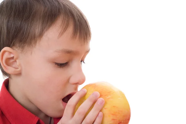 Çocuk apple ve ağzını açar — Stok fotoğraf