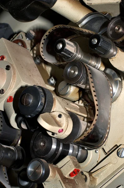 Stary projektor kinowy — Zdjęcie stockowe