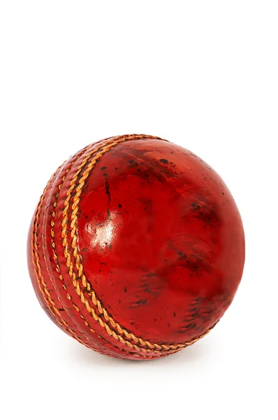 Мяч для крикета — стоковое фото