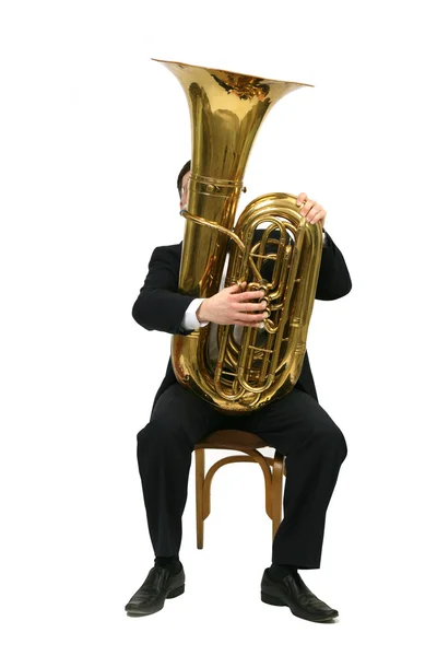 Homme jouant du tuba — Photo