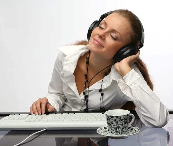 stock image Girl listening to music