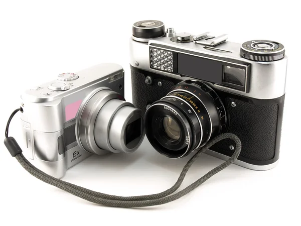 Câmera de filmes antigos e câmera digital — Fotografia de Stock