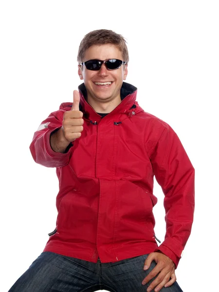 빨간 재킷을 입은 남자가 — 스톡 사진