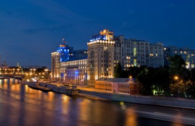 gece Moskova