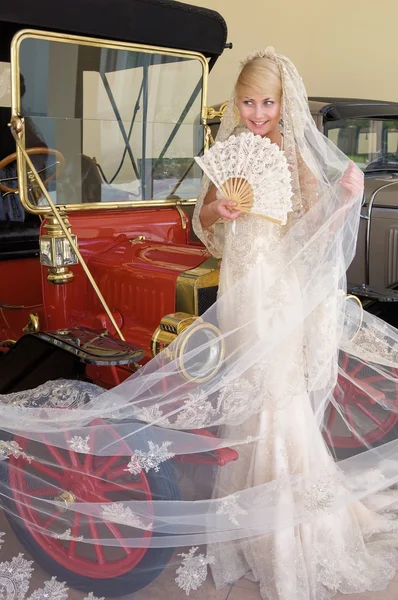 Auto nevěsty a starožitnosti — Stock fotografie