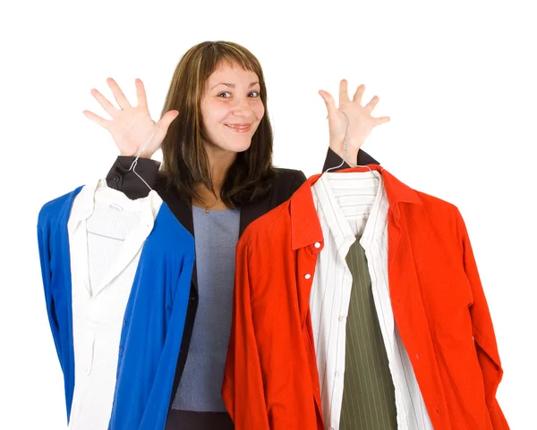 Jovem senhora comprando roupas — Fotografia de Stock