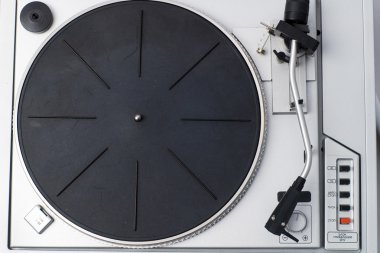 Old Vinyl player clipart