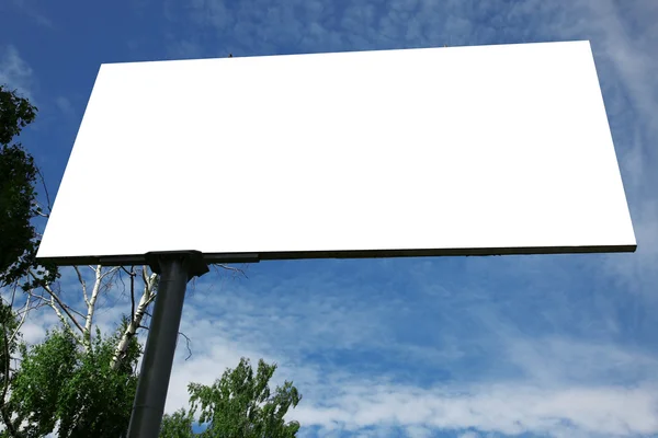 Billboard tempo tegen blauwe hemel — Stockfoto