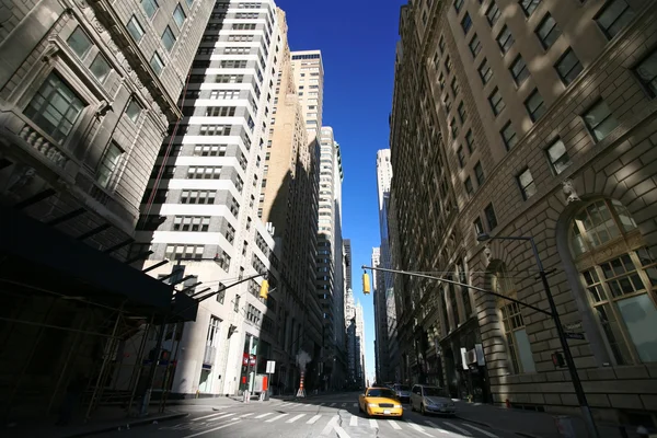 Classical NY, Broadway st, Manhattan — стокове фото
