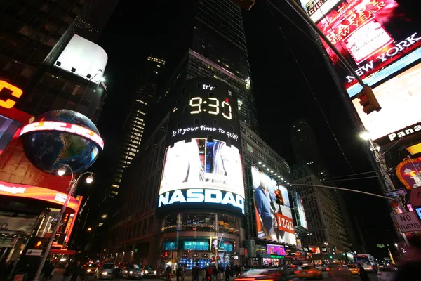 ニューヨーク、ニューヨークで夜の時間広場 — ストック写真