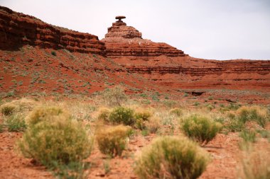 Mexican Hat mountain in Utah and the Ari clipart