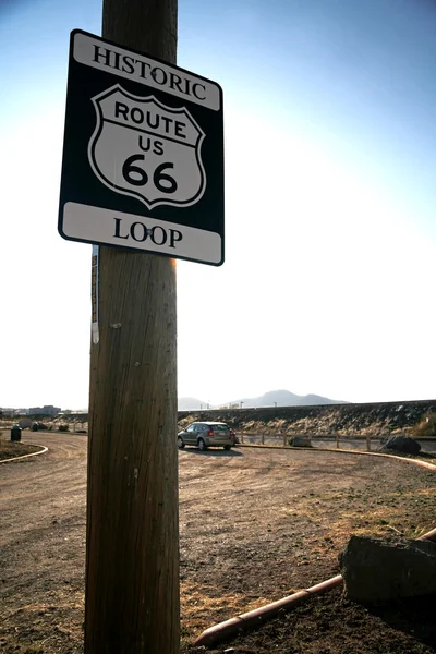 Panneau de signalisation dans l'ancienne Route 66 — Photo