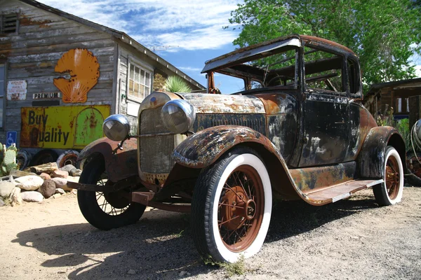 Velho clássico vintage americano ford — Fotografia de Stock