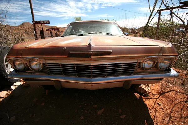 Rusty vintage american car — Stock Photo, Image