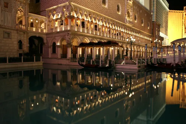 Ніч вулиці Лас-Вегас казино Венеції — стокове фото