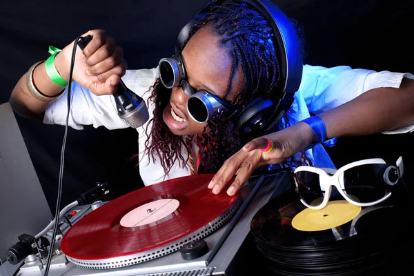 Cool afro américain DJ en action — Photo