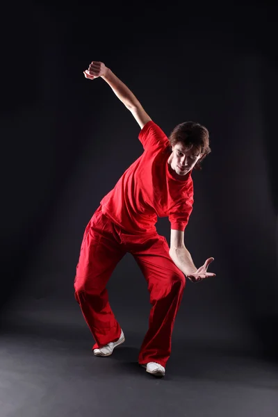 Uomo moderno ballerino contro — Foto Stock