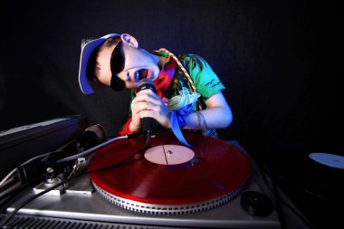 Cool çocuk dj eylem