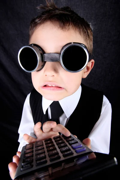 Chlapec s kalkulačkou — Stock fotografie