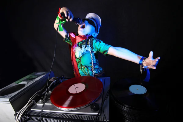 Cool niño DJ en acción —  Fotos de Stock