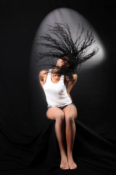 Wiatr - afro-amerykański kobieta — Zdjęcie stockowe