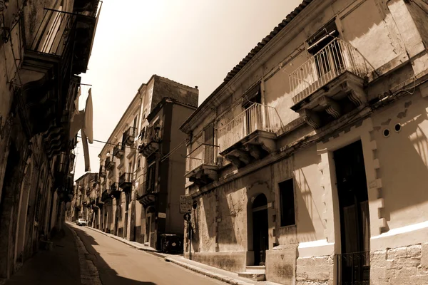 Régi Olaszország, RAgusa város, Szicília — Stock Fotó