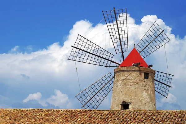 Old Italy ,Sicily, windmill at Trapani — Stock Photo, Image