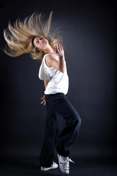 Žena moderní tanečnice — Stock fotografie