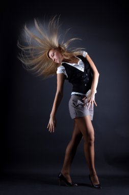 kadın modern dansçı